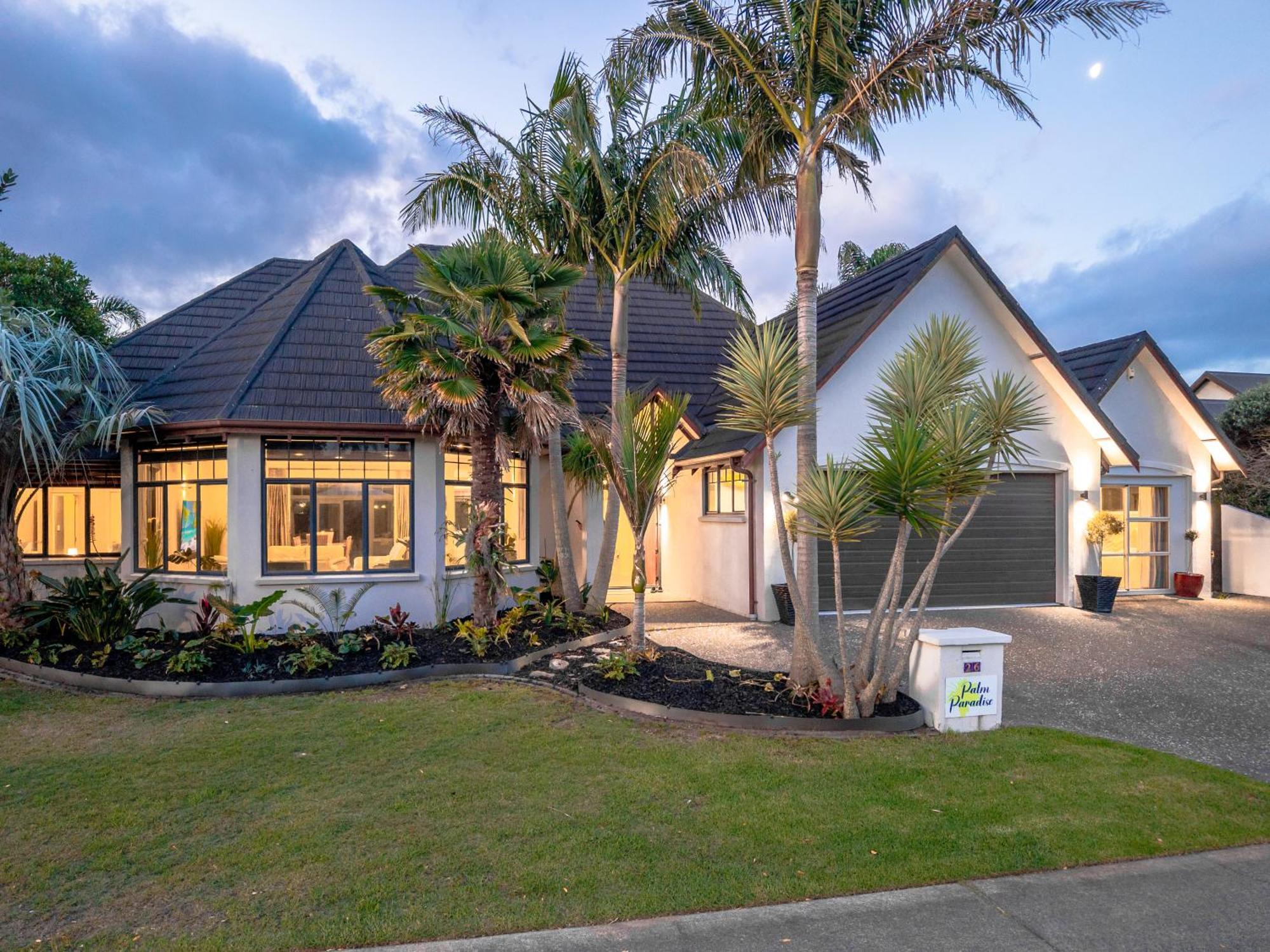 Palm Paradise With Spa Tauranga Kültér fotó
